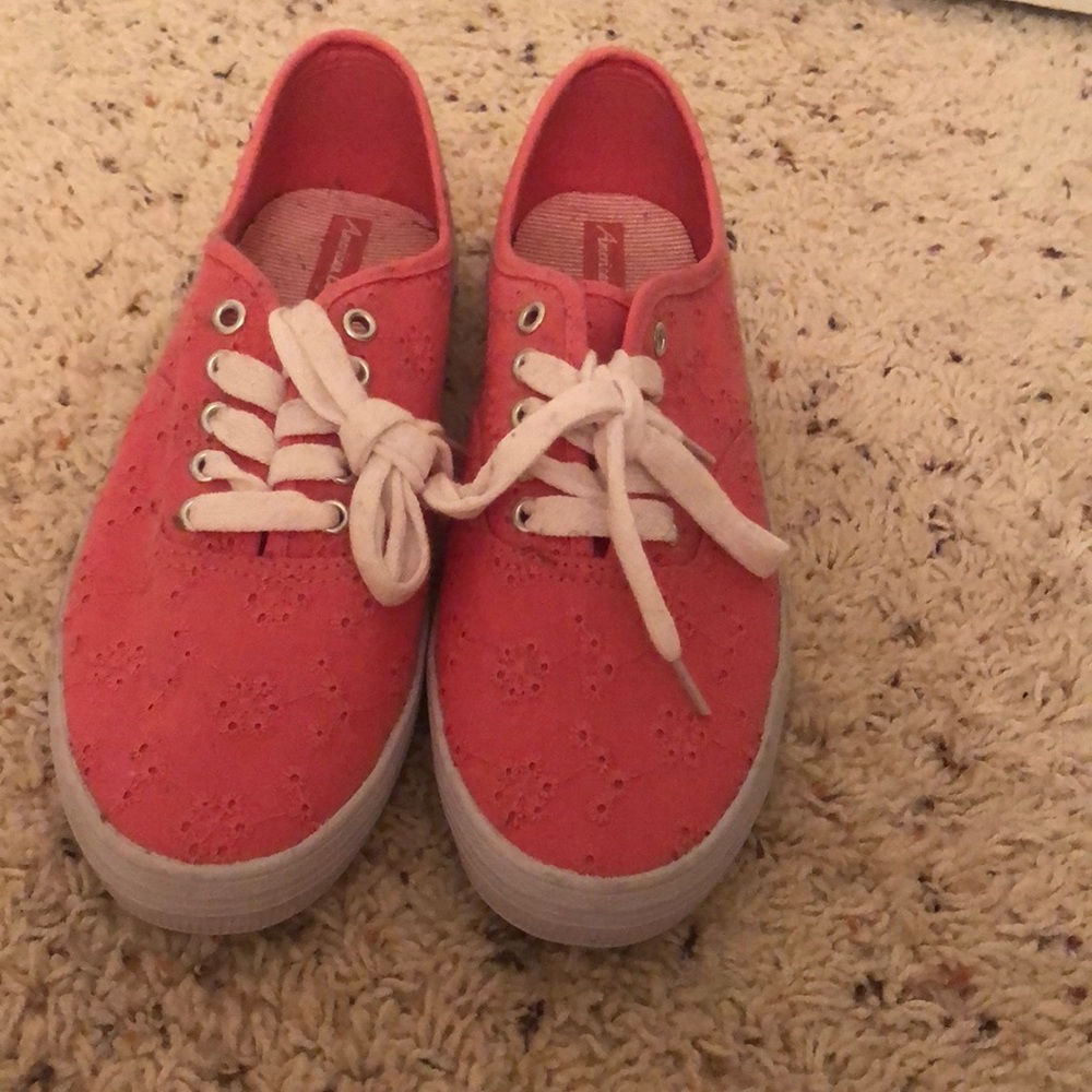 Pink American Eagle sneakers